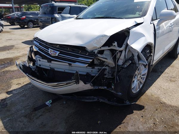 2017 CADILLAC XT5 STANDARD