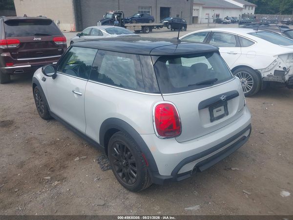 2022 MINI HARDTOP COOPER — I3