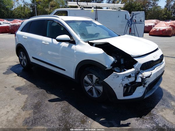 2022 KIA NIRO LX — I1