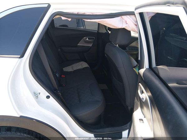 2022 KIA NIRO LX — I8