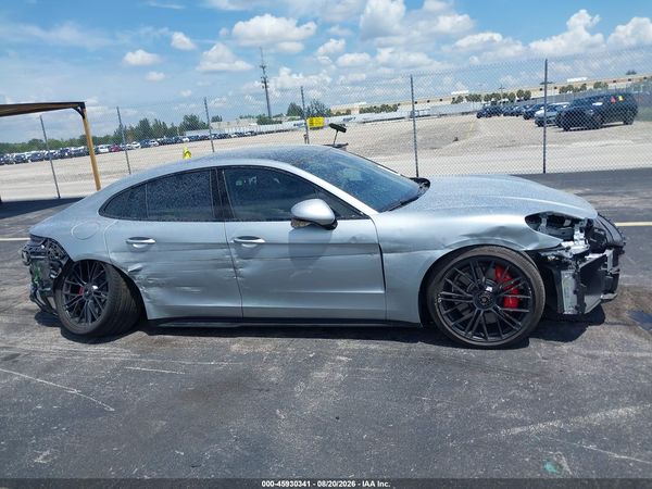 2026 PORSCHE PANAMERA GTS