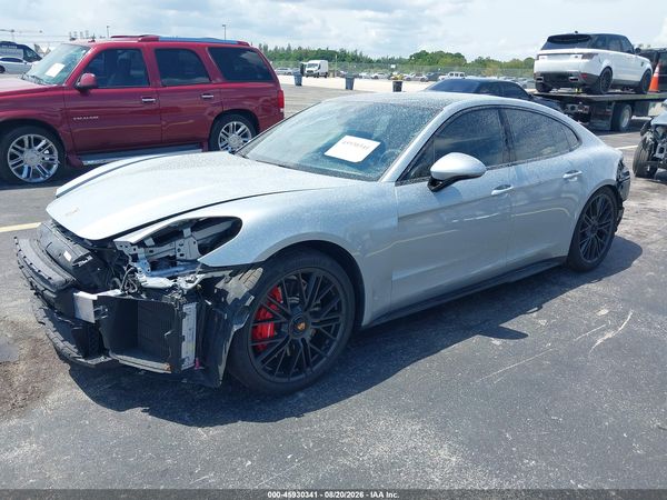 2026 PORSCHE PANAMERA GTS