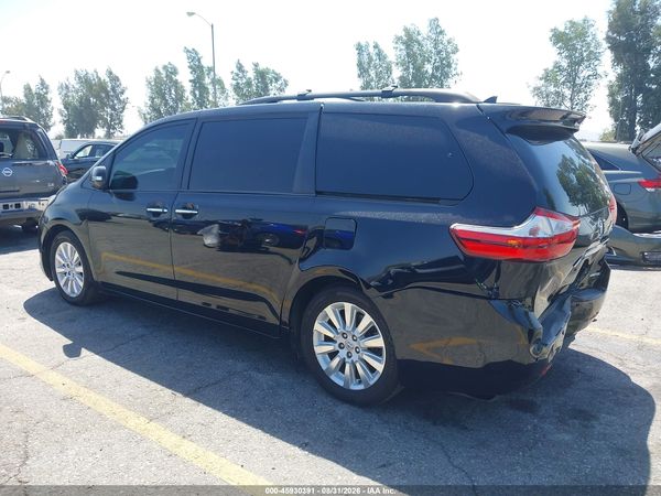 2015 TOYOTA SIENNA LIMITED 7 PASSENGER — I3