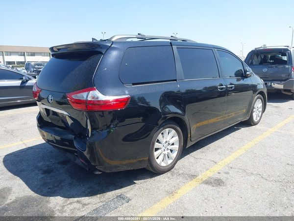 2015 TOYOTA SIENNA LIMITED 7 PASSENGER — I4