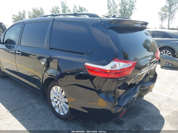2015 TOYOTA SIENNA LIMITED 7 PASSENGER — I153
