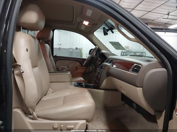 2013 CHEVROLET SUBURBAN LT — I5