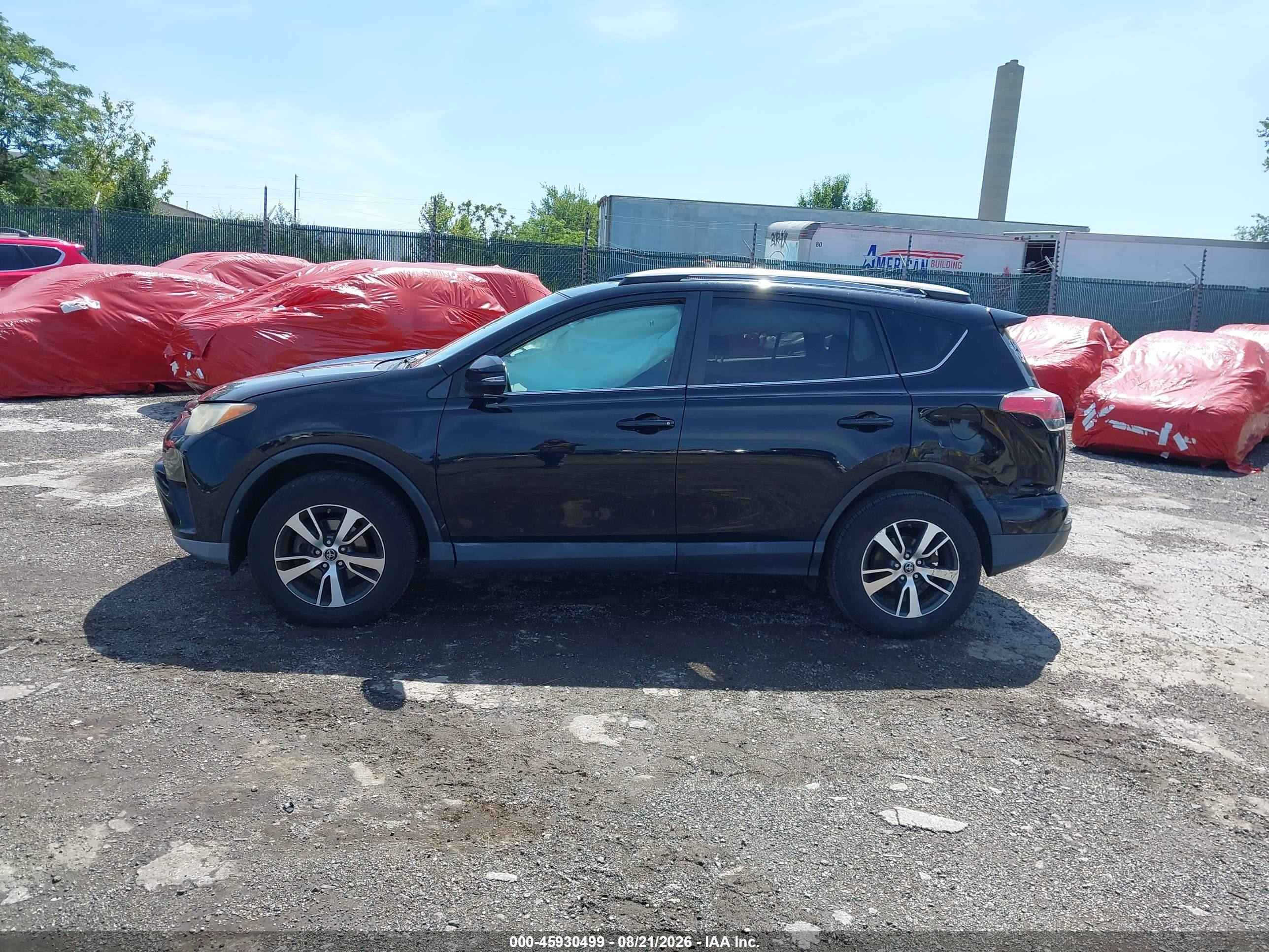 2017 TOYOTA RAV4 XLE