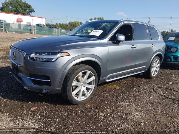 2018 VOLVO XC90