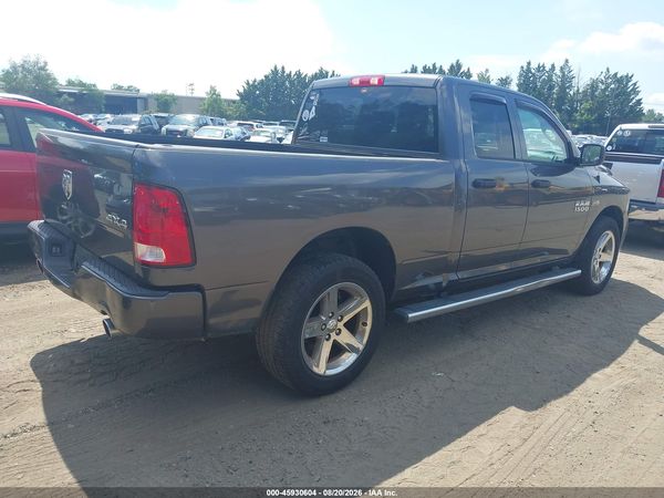 2016 RAM 1500 ST