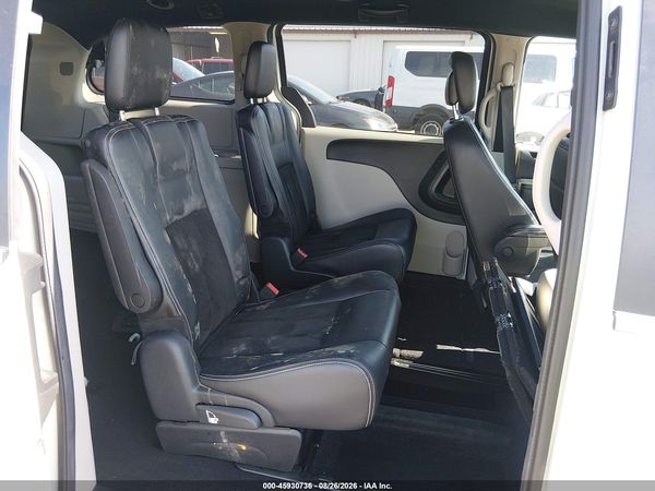2019 DODGE GRAND CARAVAN SXT — I8
