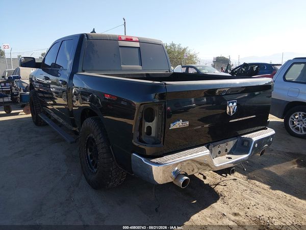 2016 RAM 1500 SLT