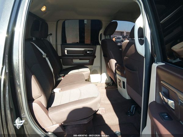 2016 RAM 1500 SLT