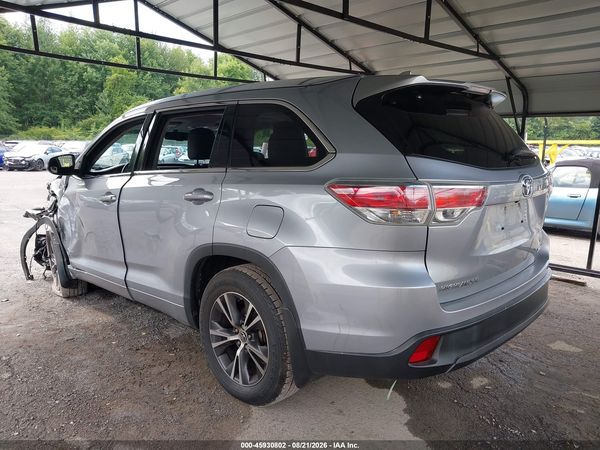 2016 TOYOTA HIGHLANDER XLE V6