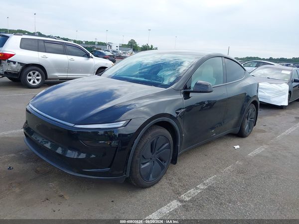 2026 TESLA MODEL Y PREMIUM/REAR-WHEEL DRIVE