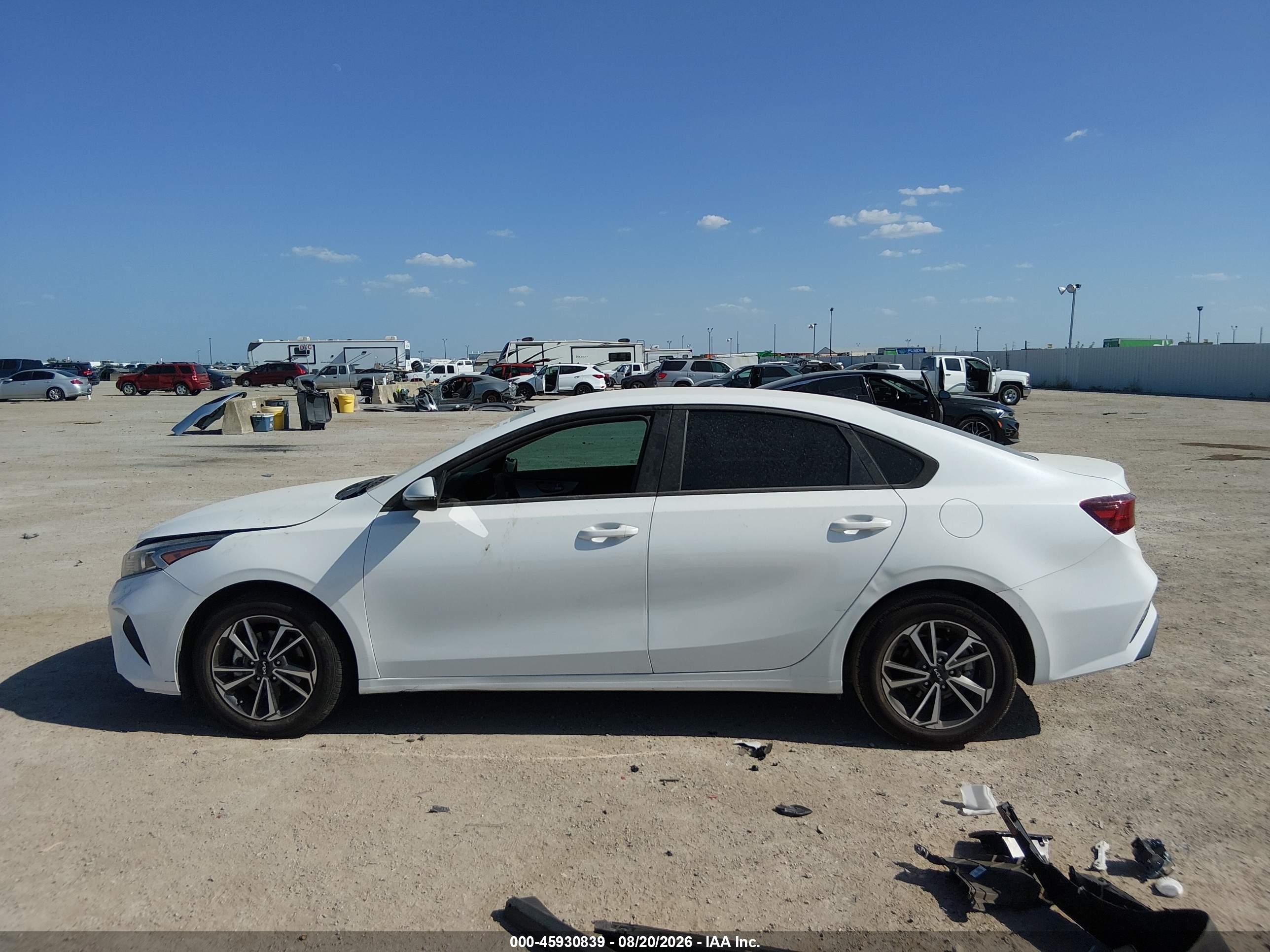 2023 KIA FORTE LXS