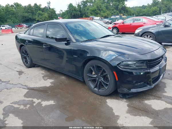 2015 DODGE CHARGER R/T — I1