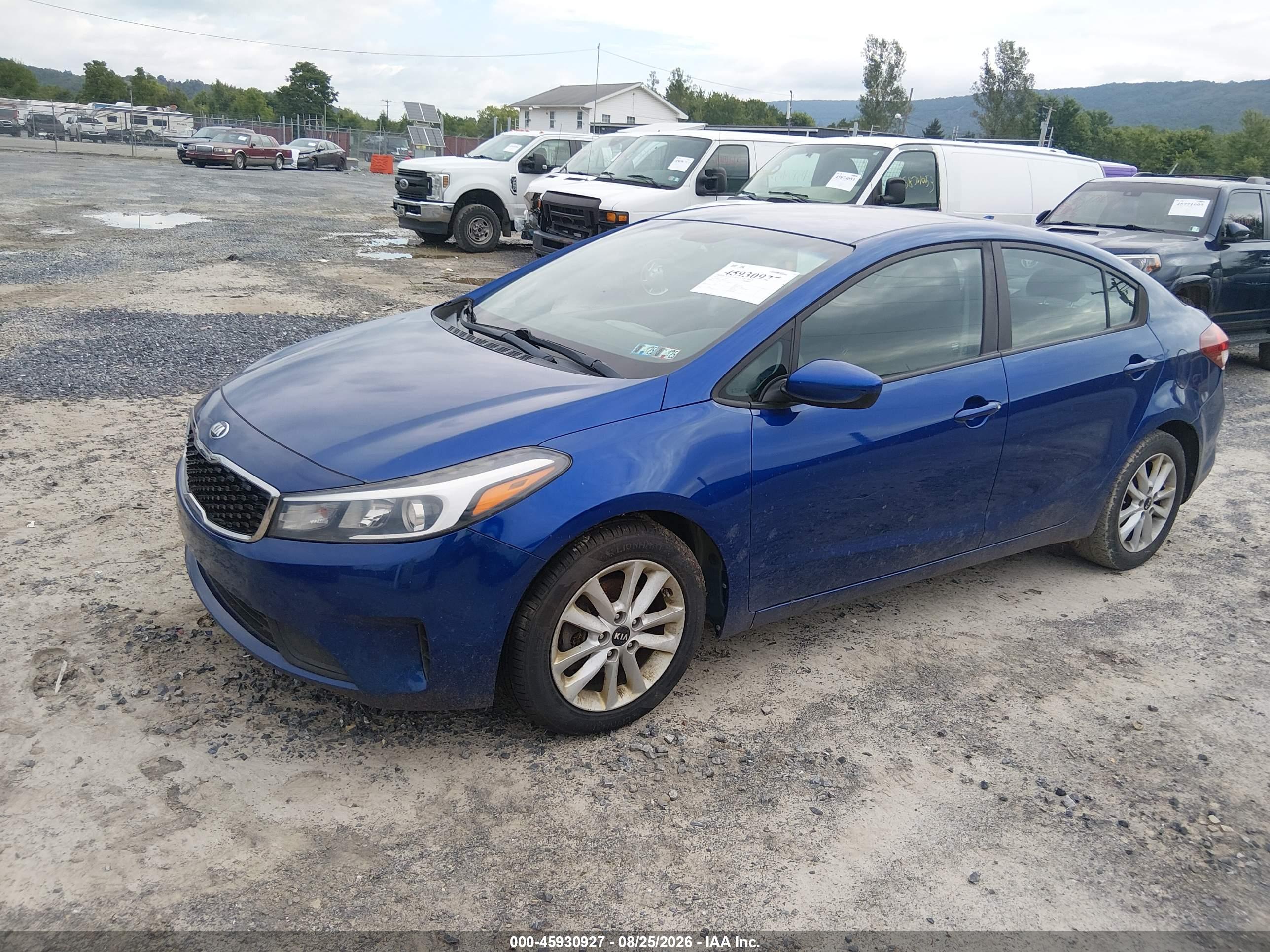 2017 KIA FORTE LX