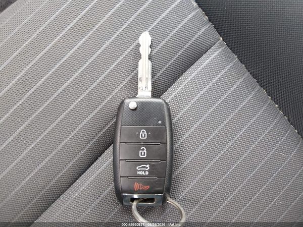 2017 KIA FORTE LX