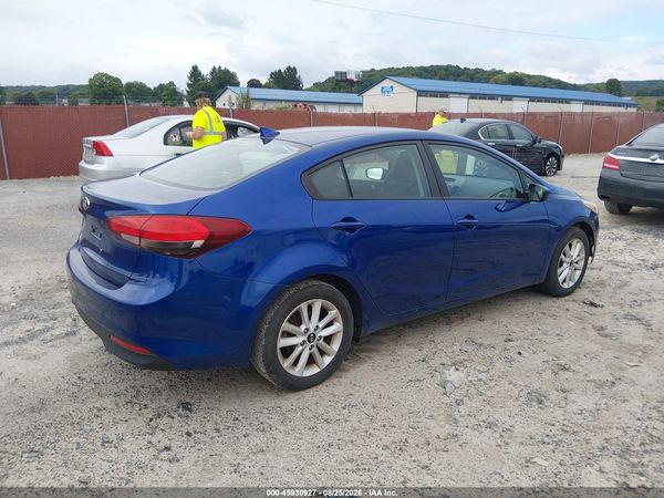 2017 KIA FORTE LX
