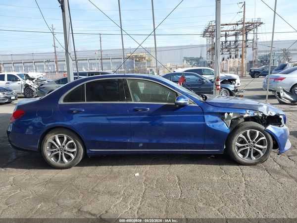 2017 MERCEDES-BENZ C 300 LUXURY/SPORT