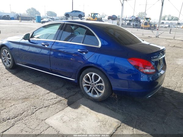 2017 MERCEDES-BENZ C 300 LUXURY/SPORT