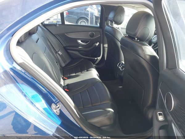 2017 MERCEDES-BENZ C 300 LUXURY/SPORT