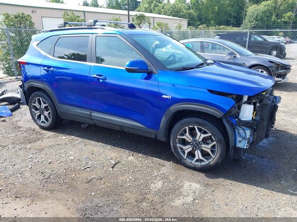 2023 KIA SELTOS EX
