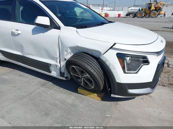 2023 KIA NIRO EX — I6
