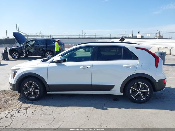 2023 KIA NIRO EX — I117