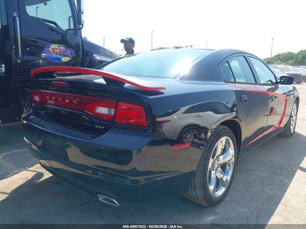 2014 DODGE CHARGER SXT