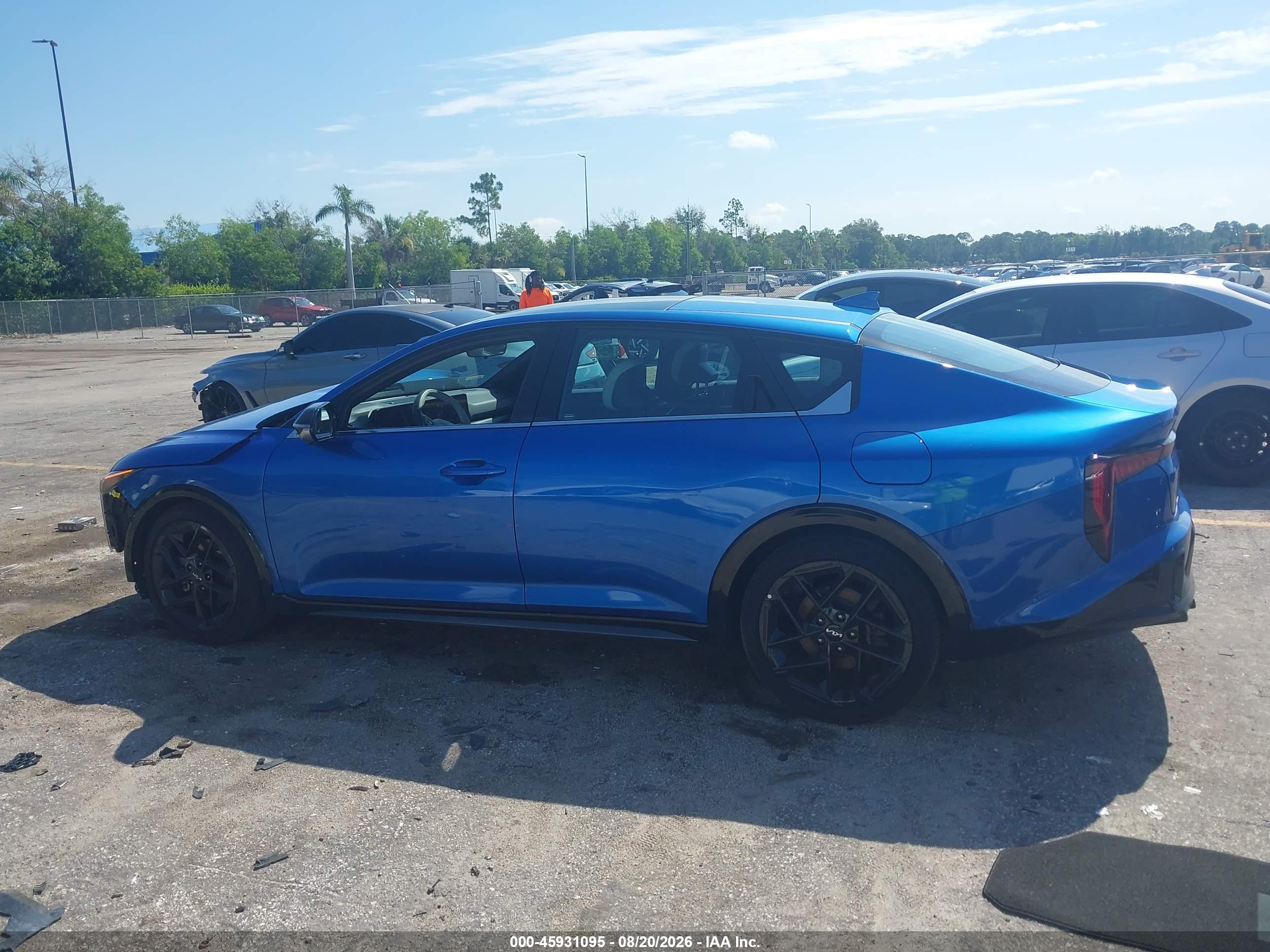 2025 KIA K4 GT-LINE TURBO