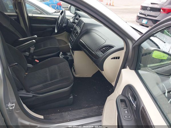 2019 DODGE GRAND CARAVAN SE — I5