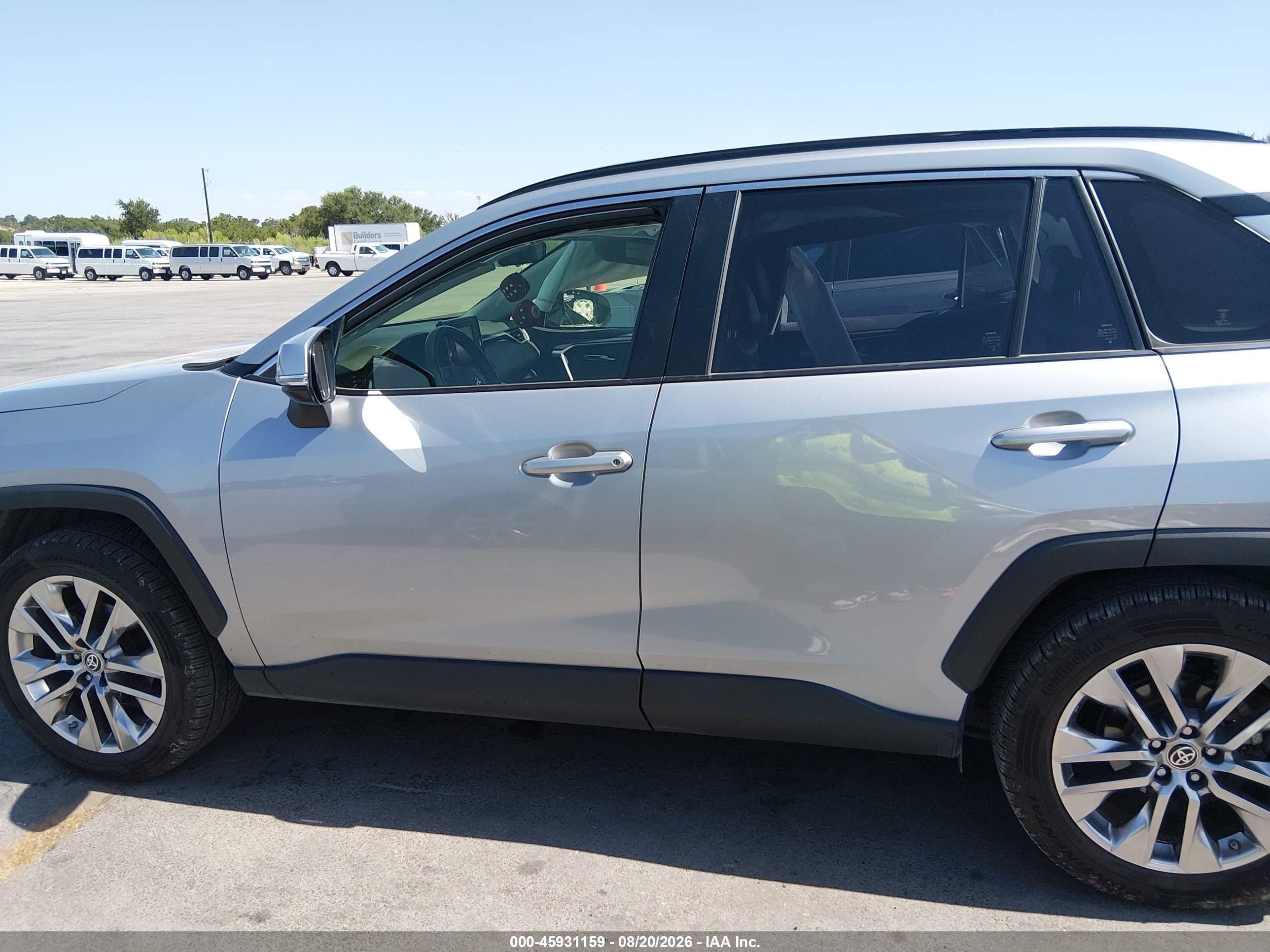 2019 TOYOTA RAV4 XLE PREMIUM