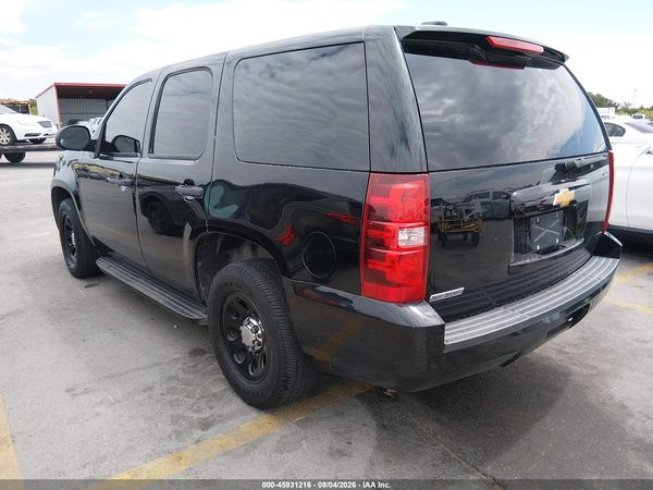 2014 CHEVROLET TAHOE COMMERCIAL — I3