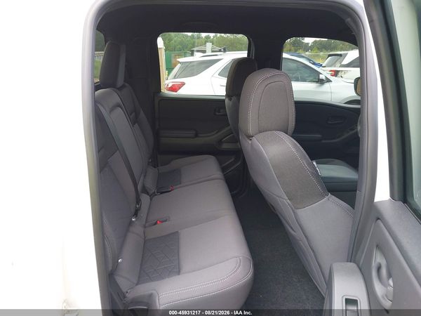 2026 NISSAN FRONTIER SV 4X4 — I8