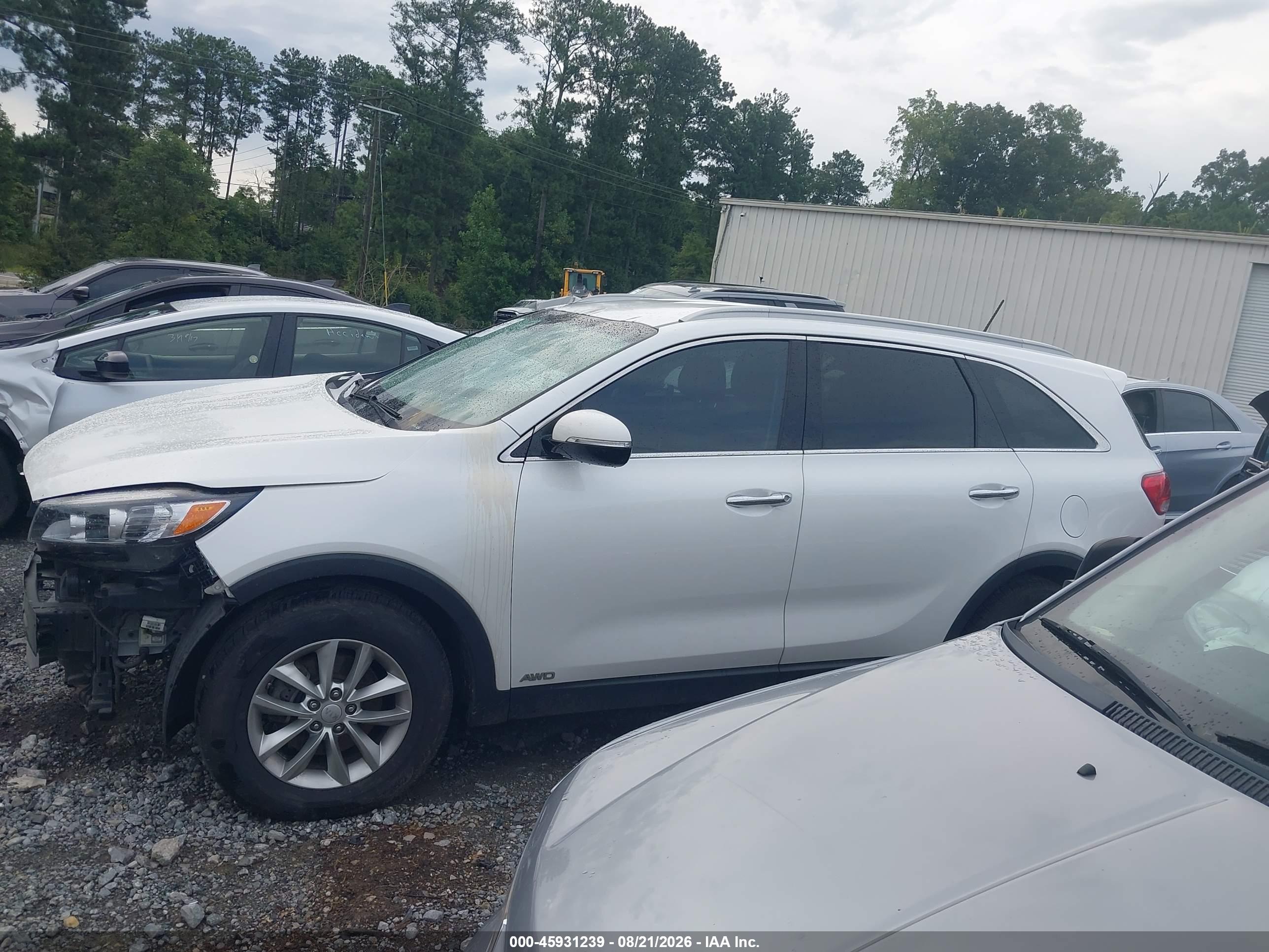 2016 KIA SORENTO 2.4L LX
