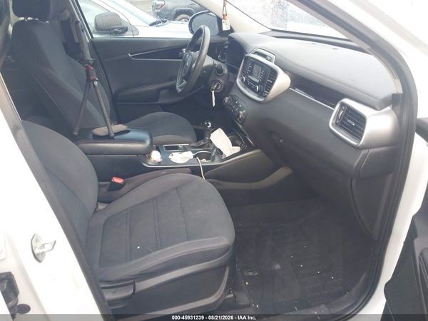 2016 KIA SORENTO 2.4L LX