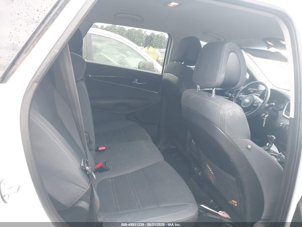 2016 KIA SORENTO 2.4L LX