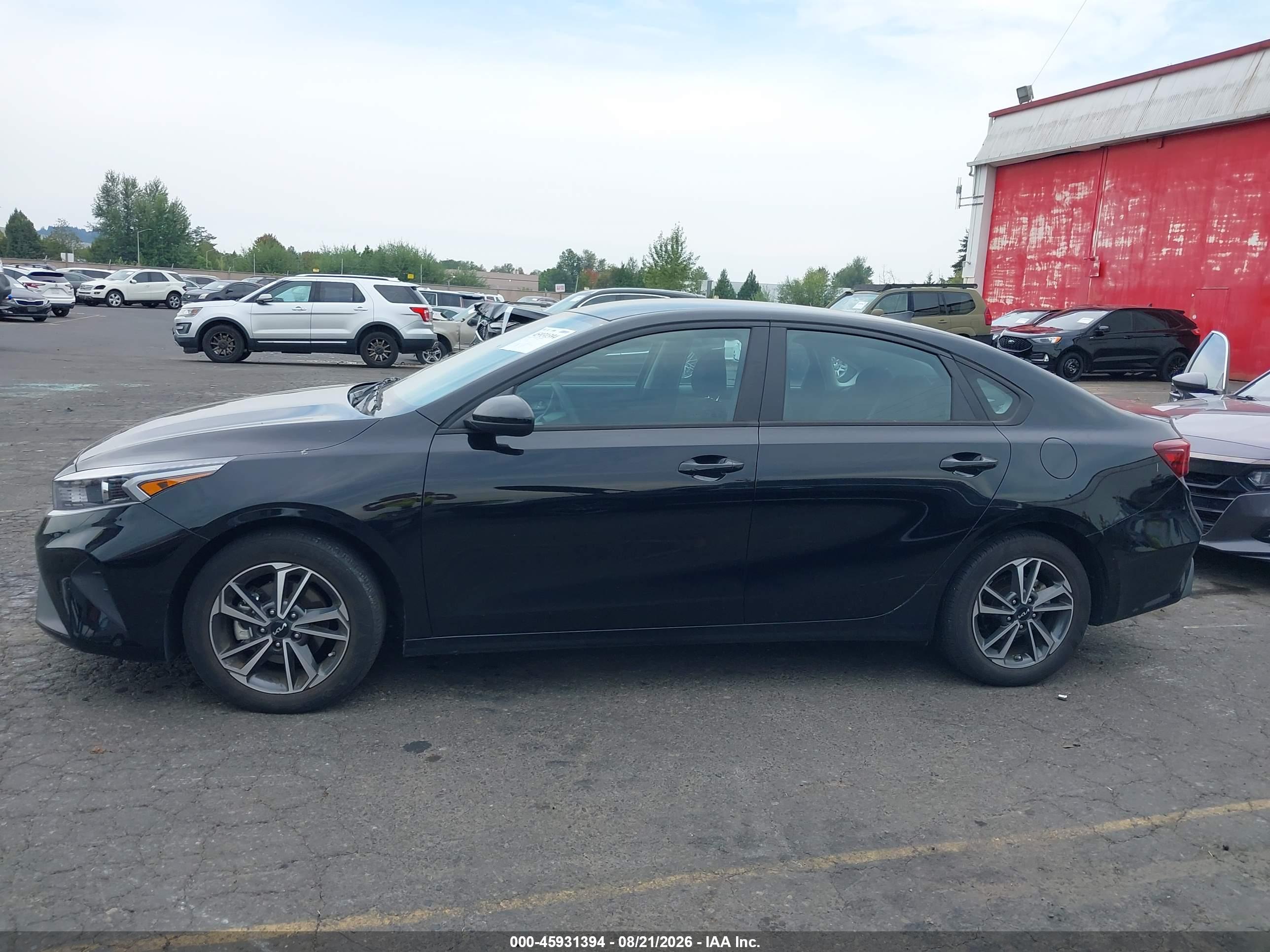2023 KIA FORTE LXS