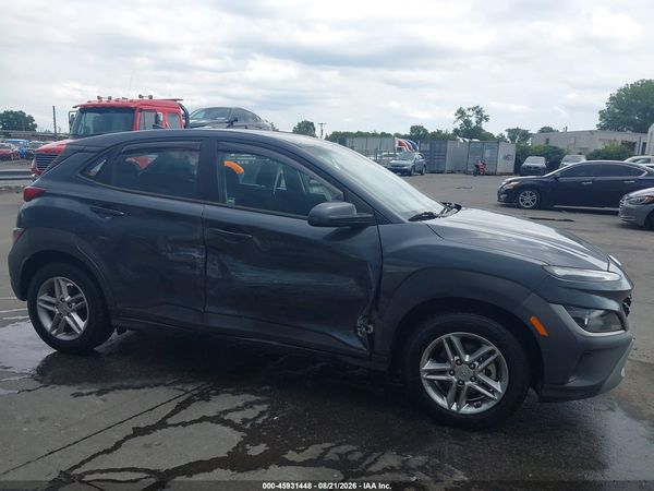 2022 HYUNDAI KONA SE