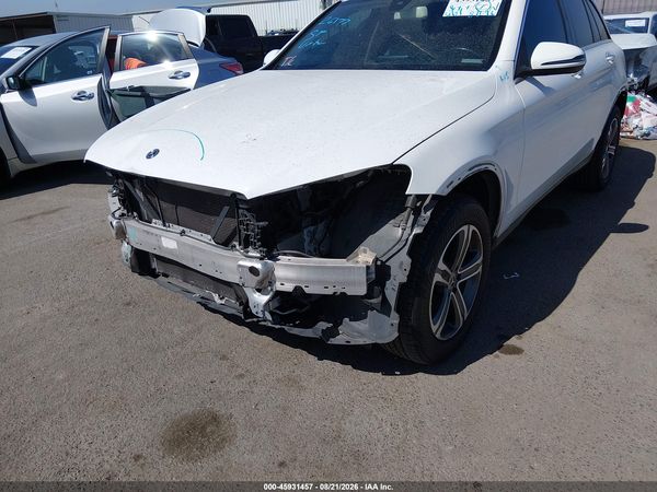 2019 MERCEDES-BENZ GLC 300 4MATIC