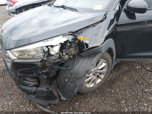 2018 HYUNDAI TUCSON SE — I6