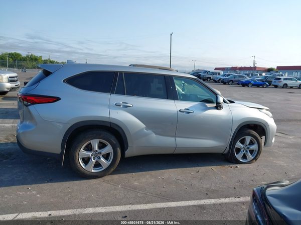 2021 TOYOTA HIGHLANDER LE