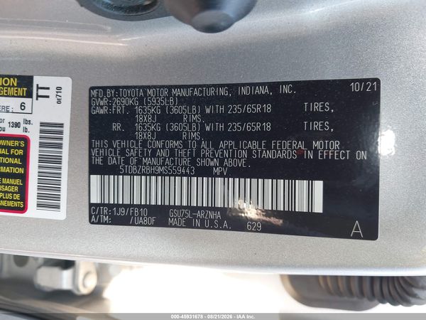 2021 TOYOTA HIGHLANDER LE