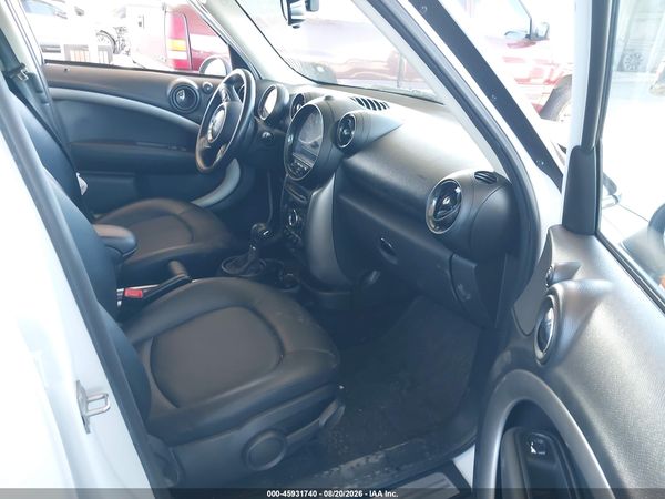 2016 MINI COUNTRYMAN COOPER