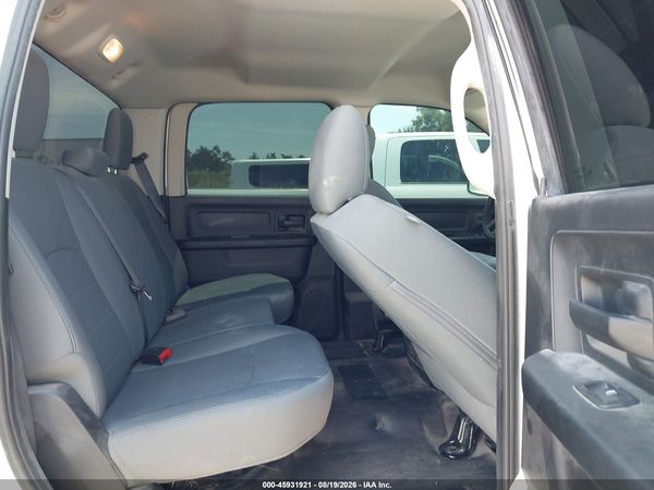 2017 RAM 2500 TRADESMAN  4X4 6'4 BOX