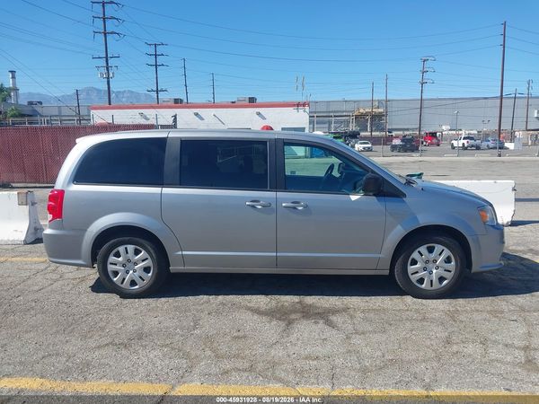 2018 DODGE GRAND CARAVAN SE