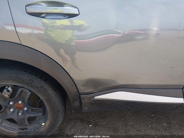 2025 NISSAN KICKS SV FWD — I6