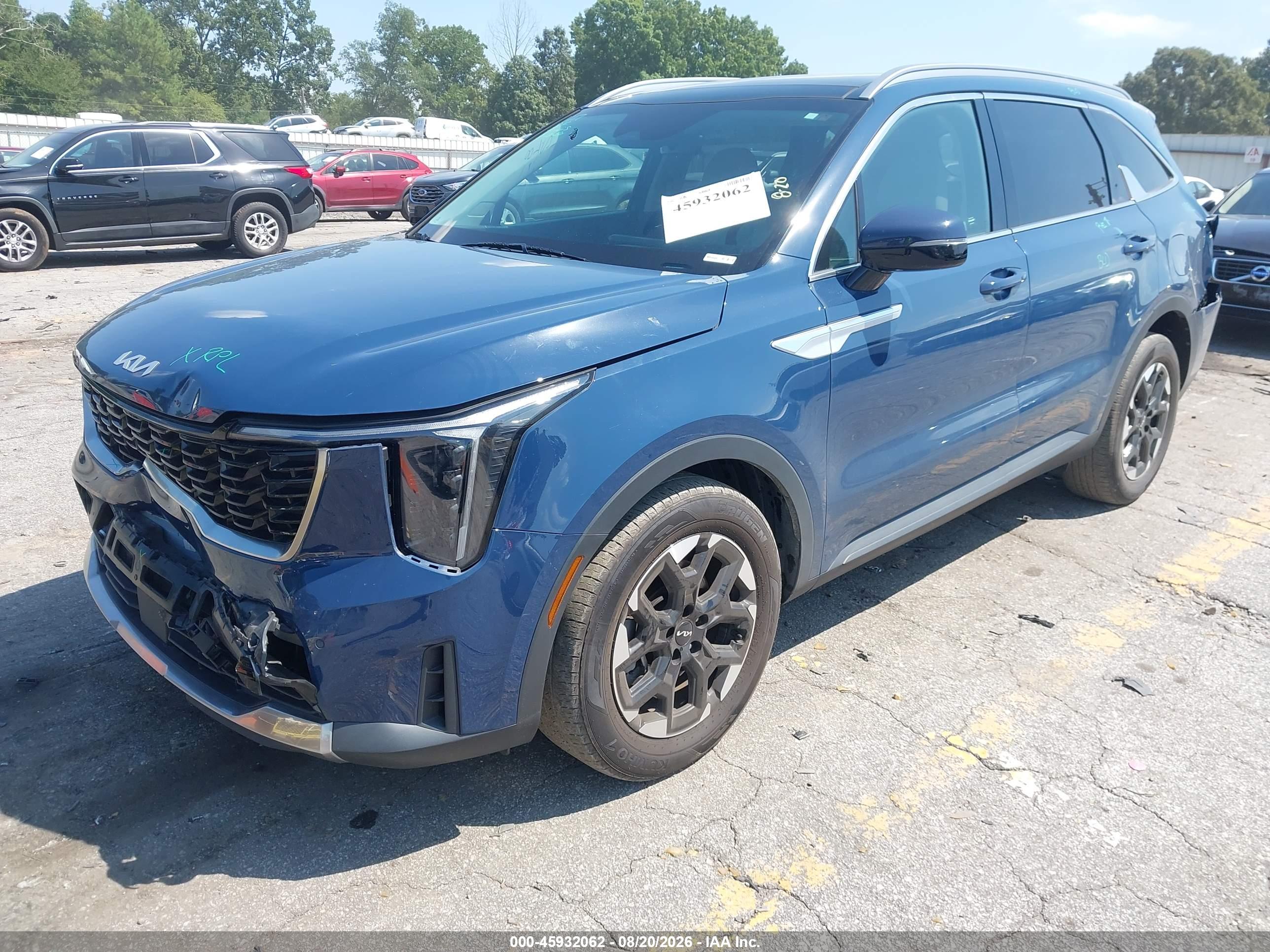 2024 KIA SORENTO S — I2