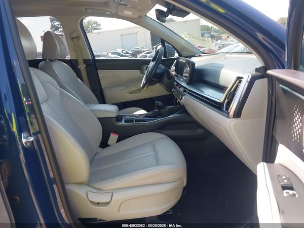 2024 KIA SORENTO S — I5